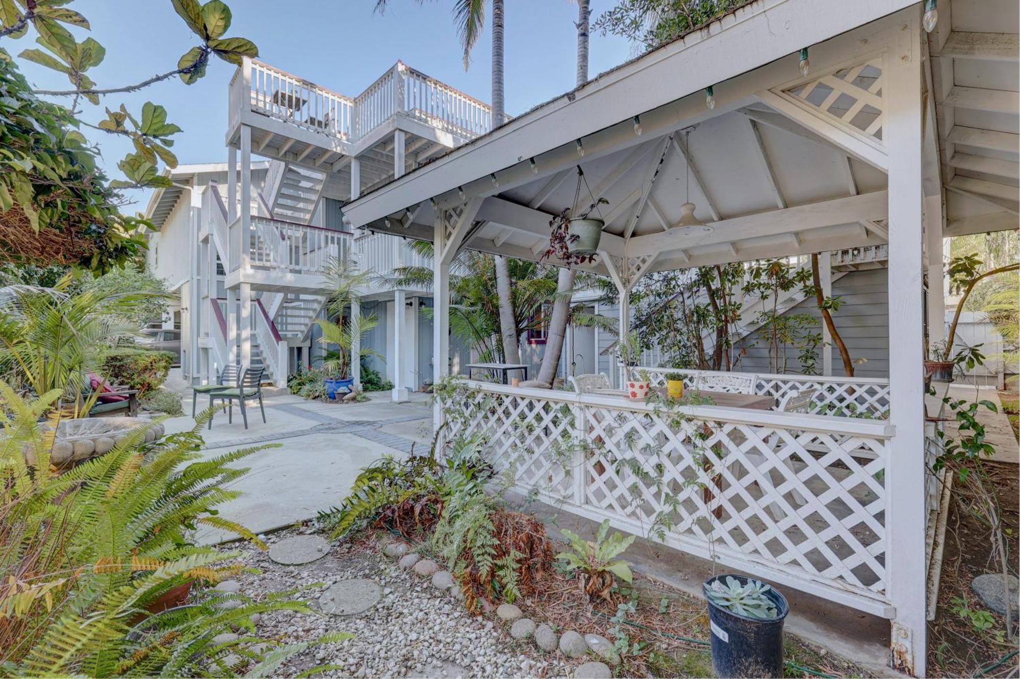 Pelican Cove Inn Карлсбад Экстерьер фото